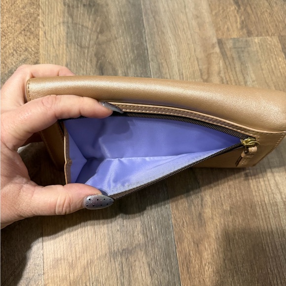 Coach Ashley Metallic Gold Leather Wallet - Picture 7 of 7